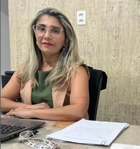 Advogada Gessilene Lima
